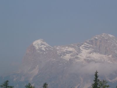 Drago Lipič Altelao 23.-25.06.2008
Antelao je drugi najvišji vrh Dolomitov, po obliki nekje med našima Jalovcem in Grintavcem.
