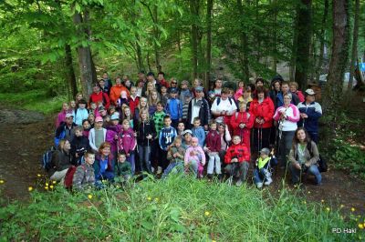 Vsi zbrani na začetku poti
