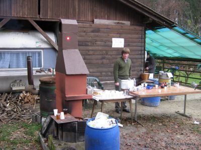 Ključne besede: litije