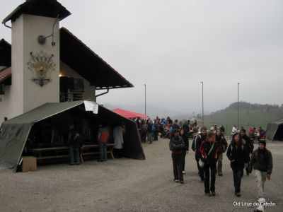 Ključne besede: litije