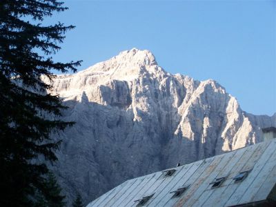 Erni_Skrget_Triglav_2009_-1.JPG