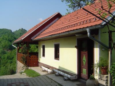 Drago Lipič - Haloze 2008
Drago Lipič - Haloze 2008
Ključne besede: Drago Lipič Haloze