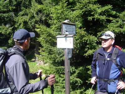 Drago Lipič - Pohod na Košenjak 24. maj 2008.
KOŠENJAK (1522 m) je skrajni odrastek Golice, gorovja severno od Drave, med Vičem in Muto, ki se na drugi strani državne meje širi proti severu med Labodsko dolino na zahodu in Graško kotlino na vzhodu.
Ključne besede: Drago Lipič Košenjak maj